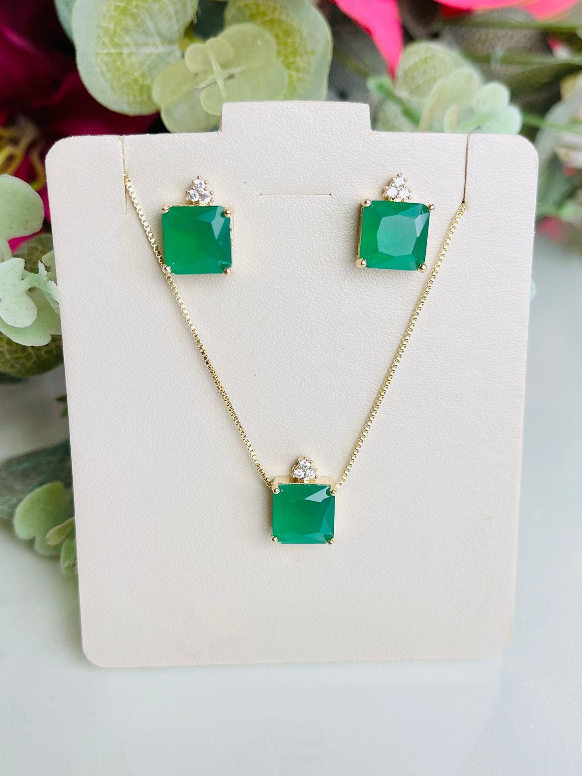 CONJUNTO CARRÊ